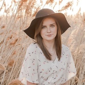 Meet your Posher, Kendra